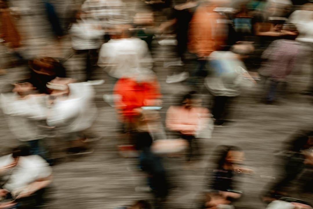 他，把莲花与理学一同种进中国人心底